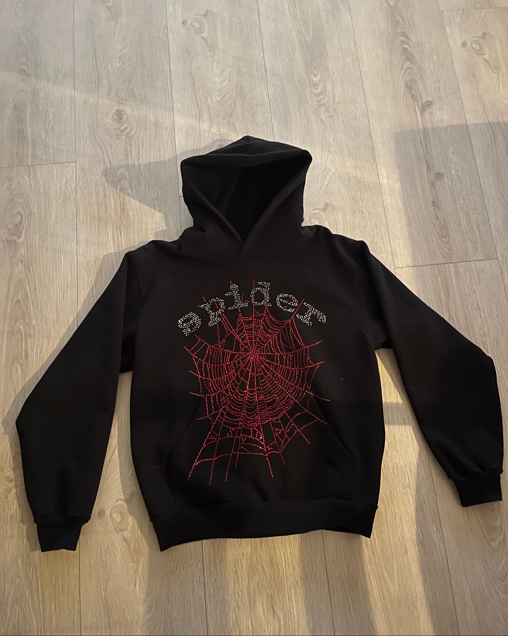 Sp5der Rhinestone · Tise