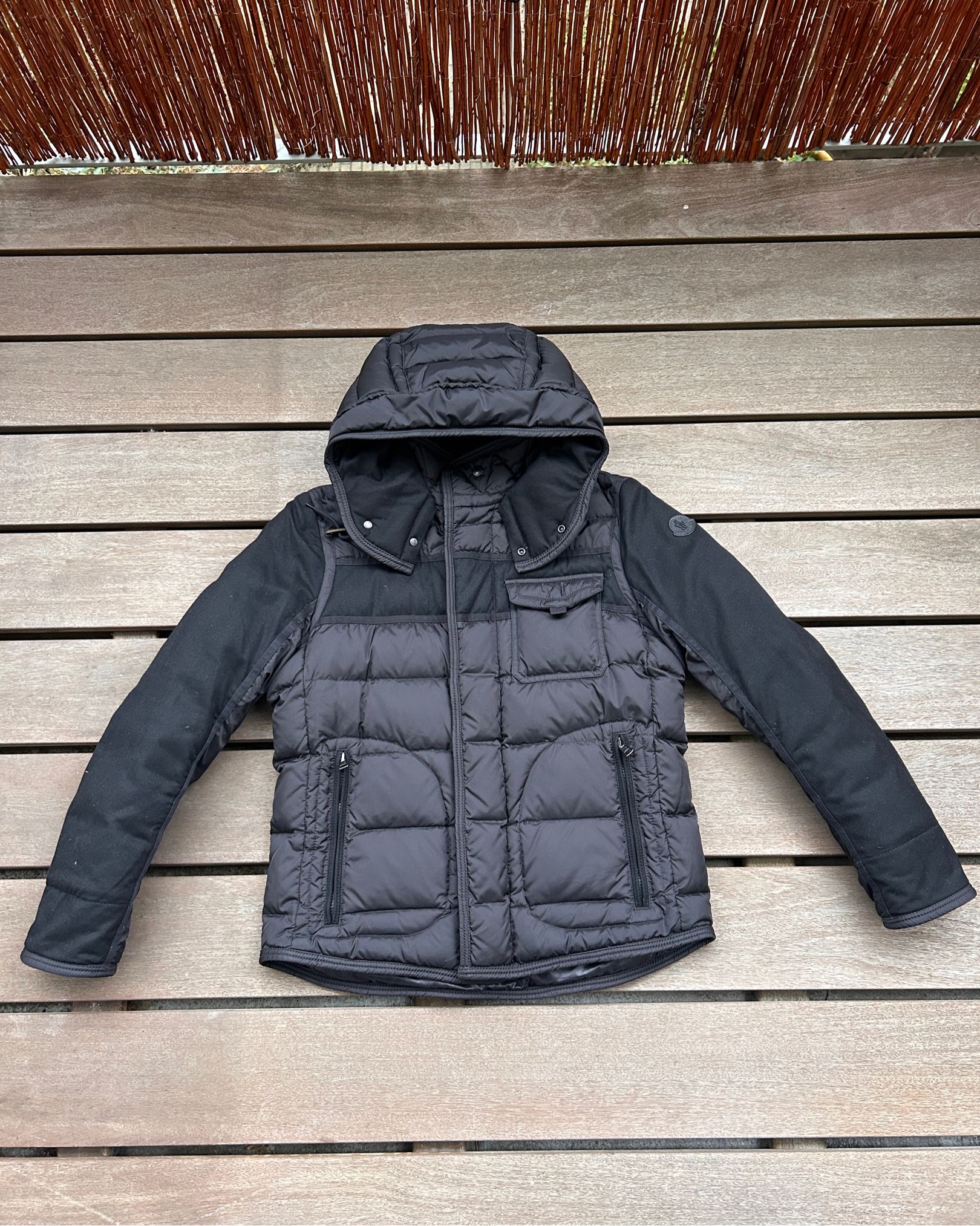 Moncler Ryan · Tise