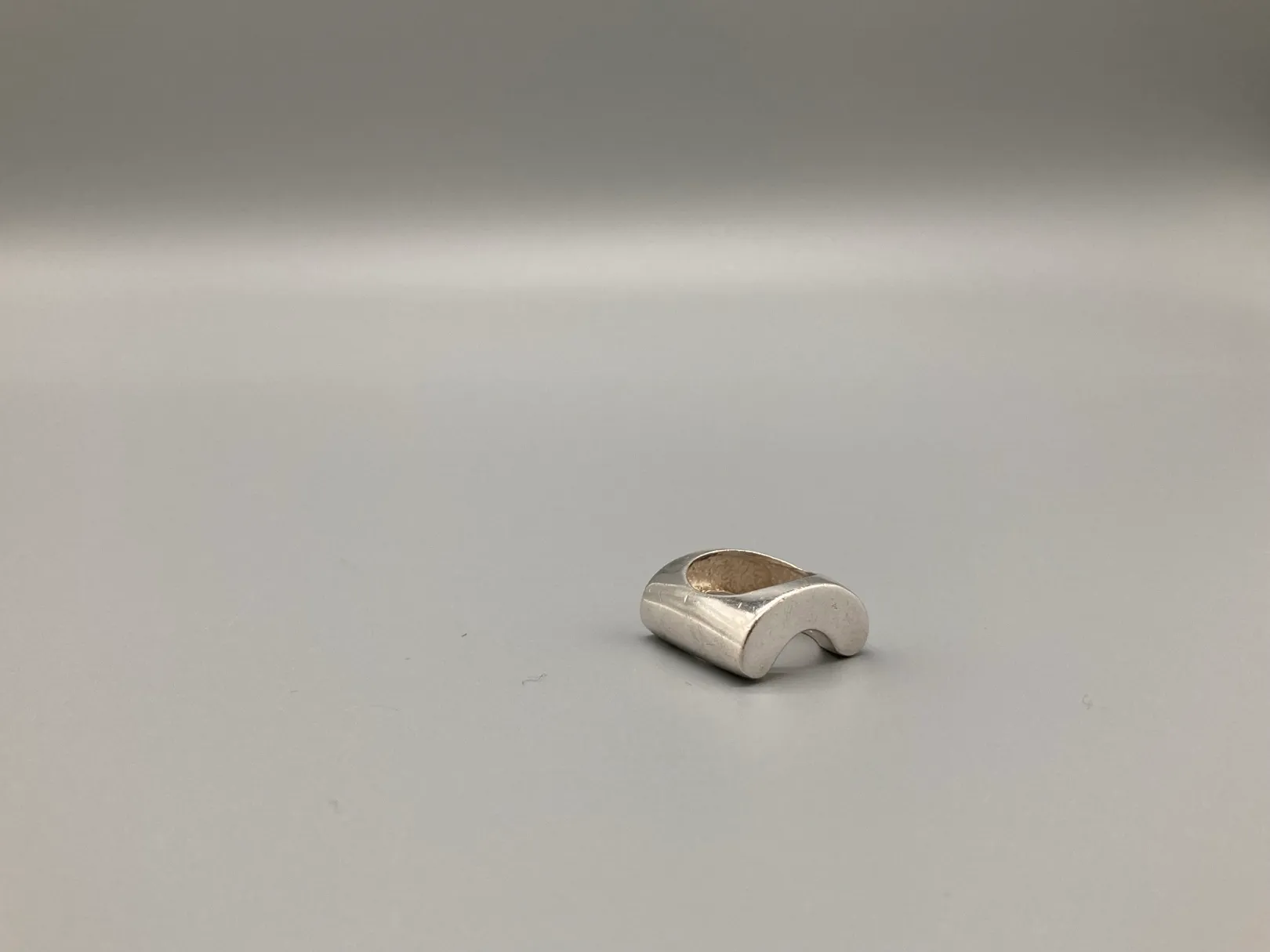 Sculptural Ring 925 image 4